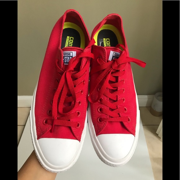 Converse Men's Chuck Taylor All star II Unisex Red Size: Men's 9 Woman's 11